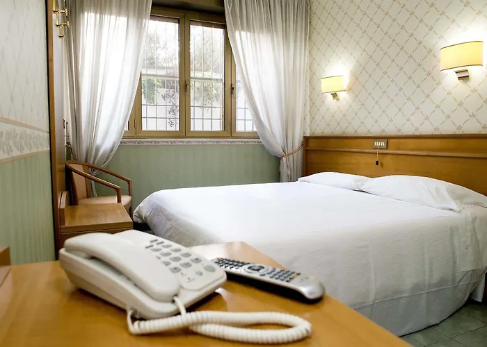 Отель Kolping Casa Domitilla Рим