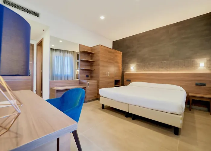 Kolping Casa Domitilla Отель Рим