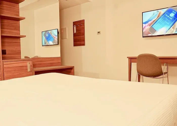 Отель Kolping Casa Domitilla 3*